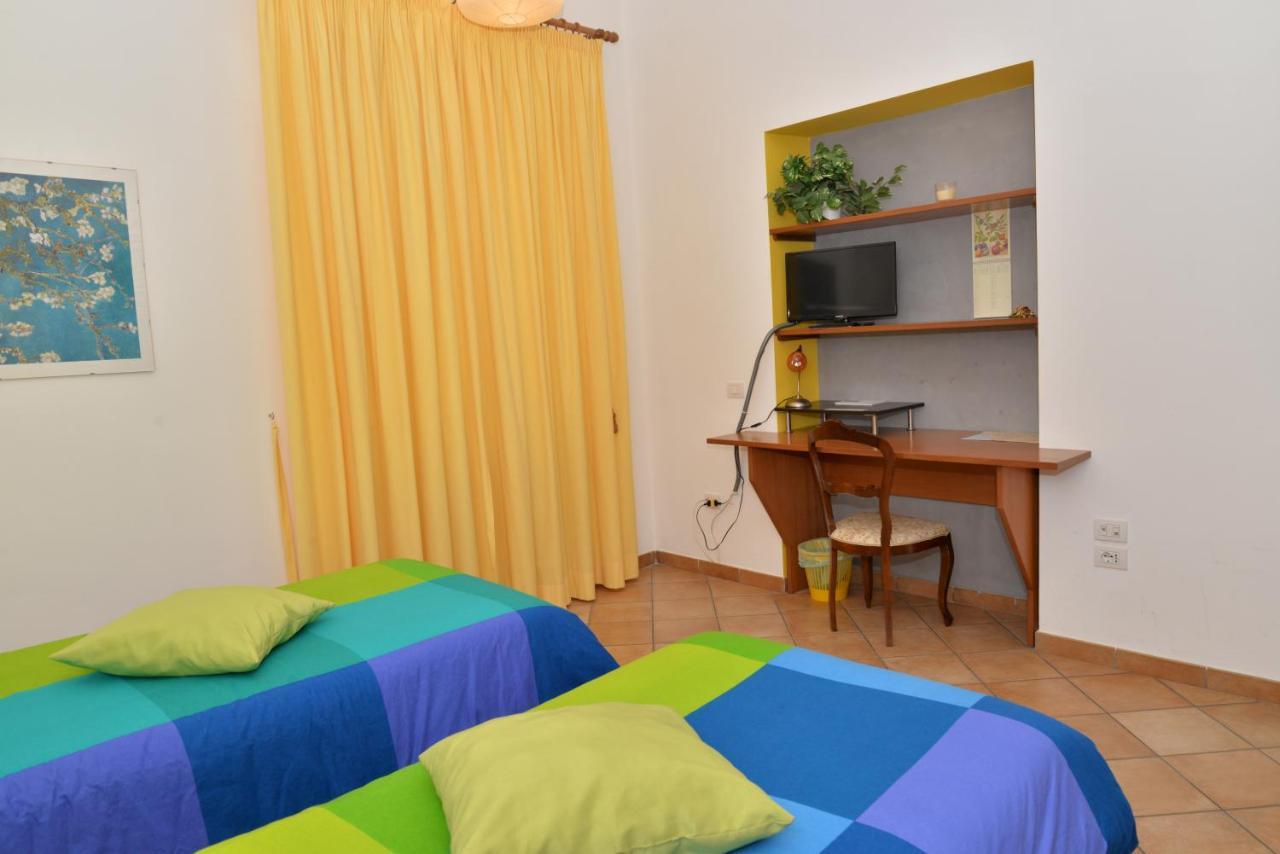 Casa Lungomare Bed and Breakfast Salerno Buitenkant foto