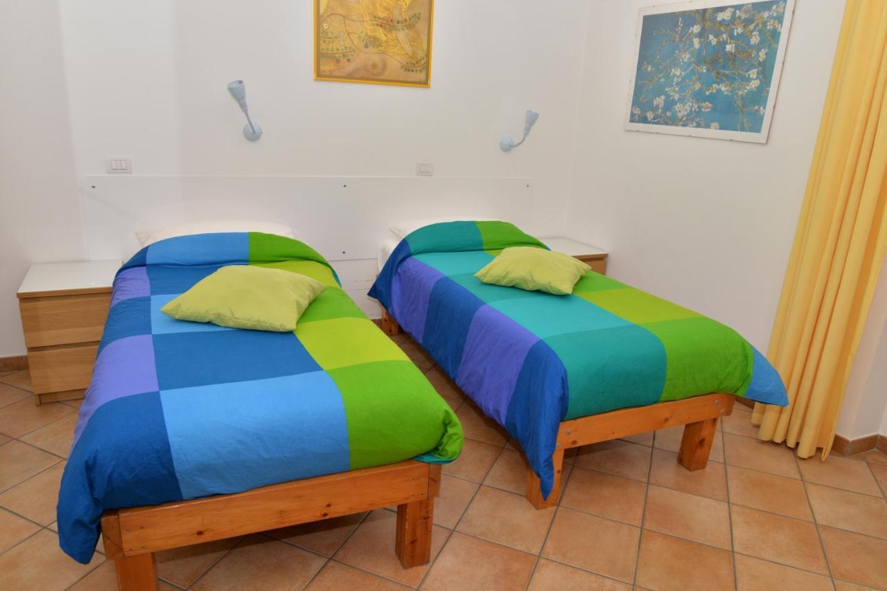 Casa Lungomare Bed and Breakfast Salerno Buitenkant foto